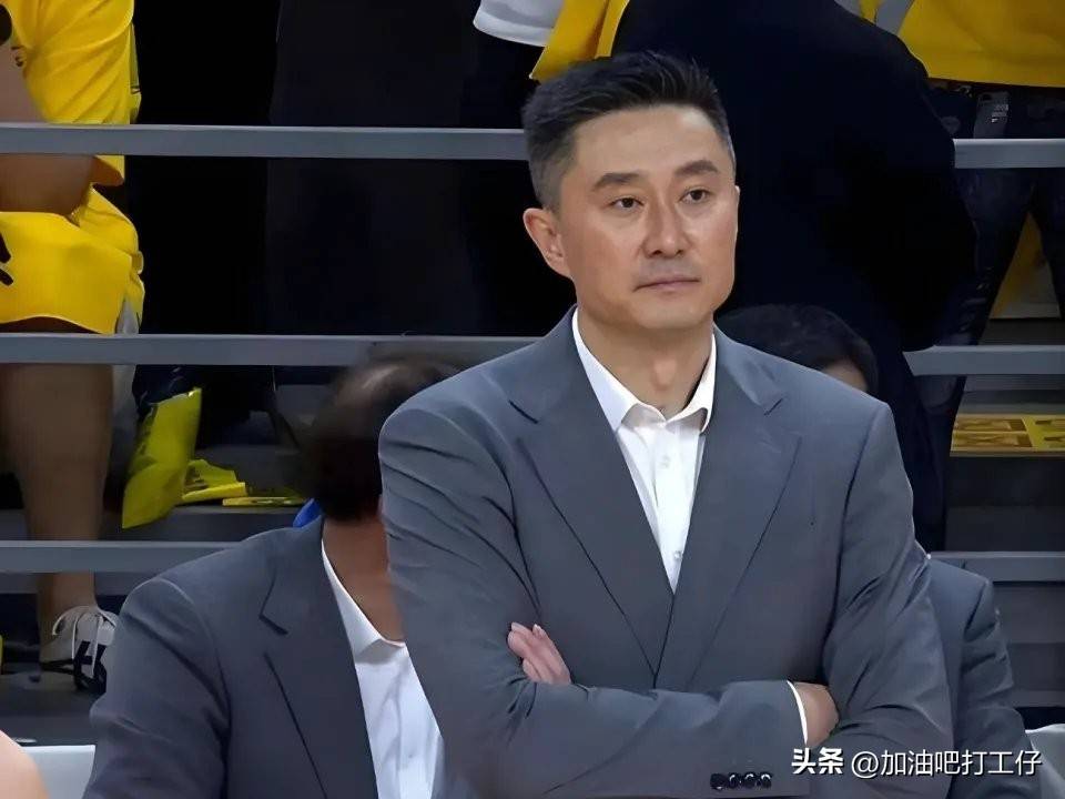 米兰体育官方网站-李越宏25米手枪速射摘金